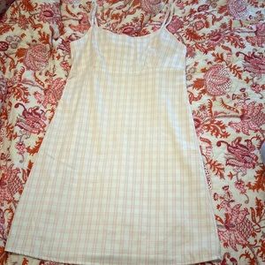 NWT Brandy Melville Colleen dress